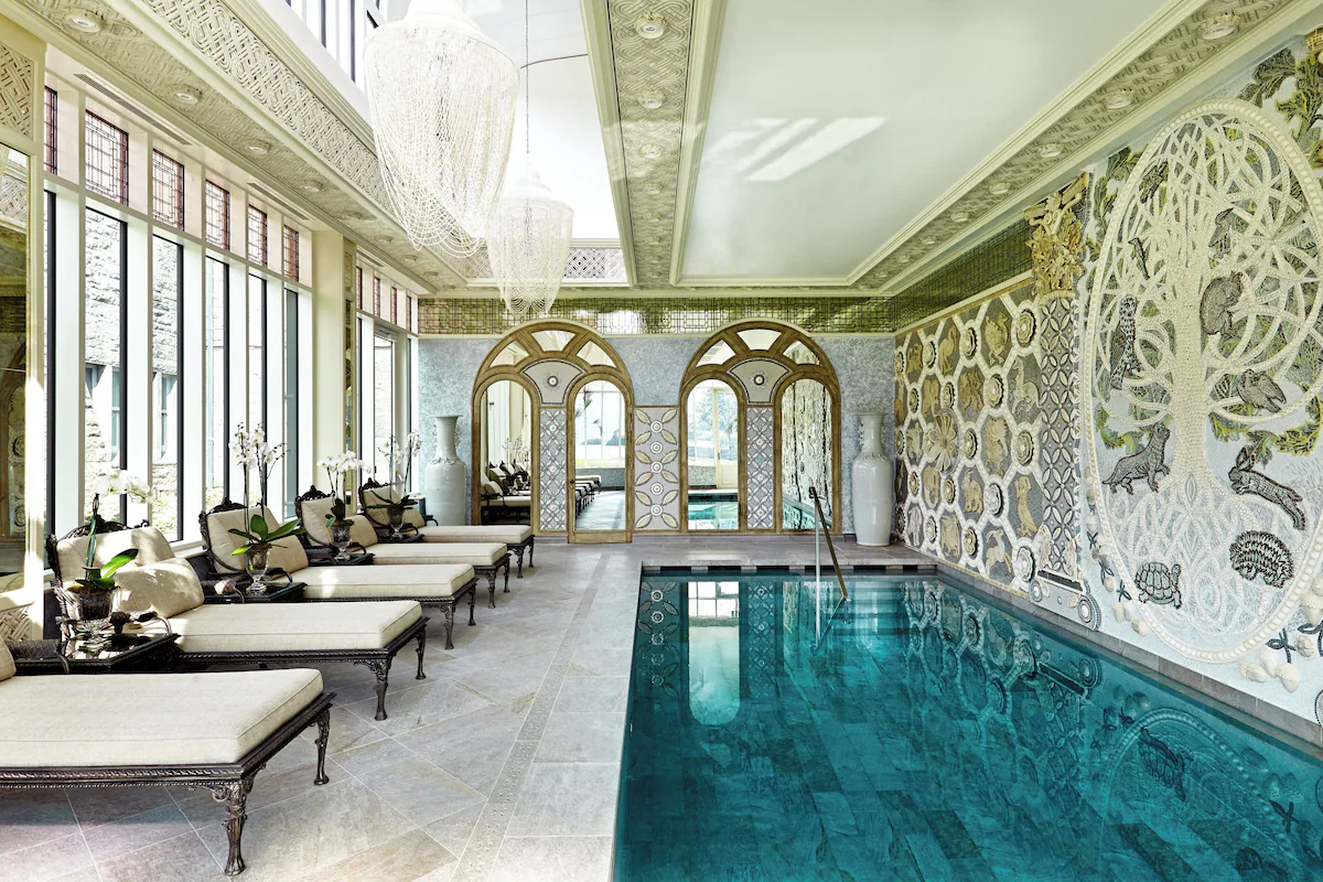 Ashford Castle avec piscine interieur a remou