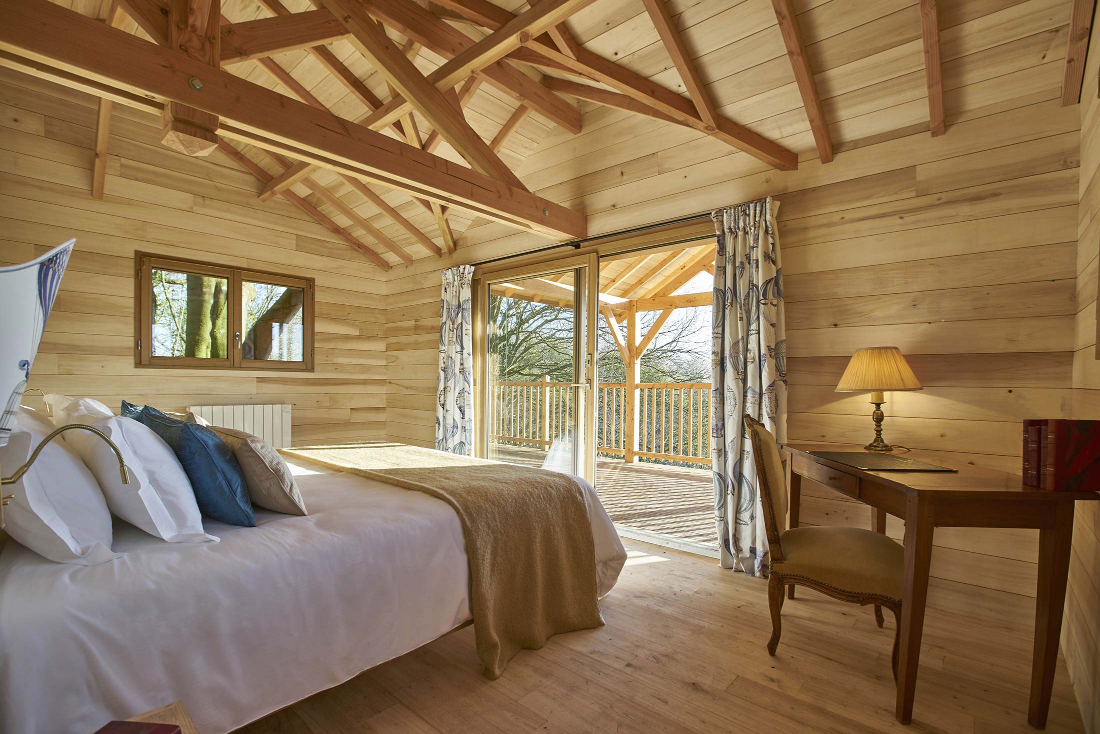 Château d’Audrieu chambre avec jacuzzi interieur