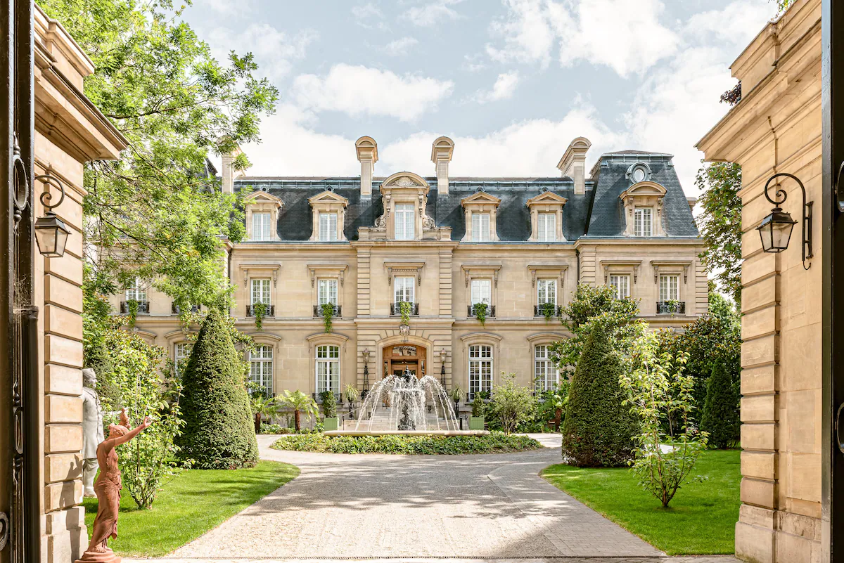 Hôtel Saint James avec bain à bulles dans les chambres