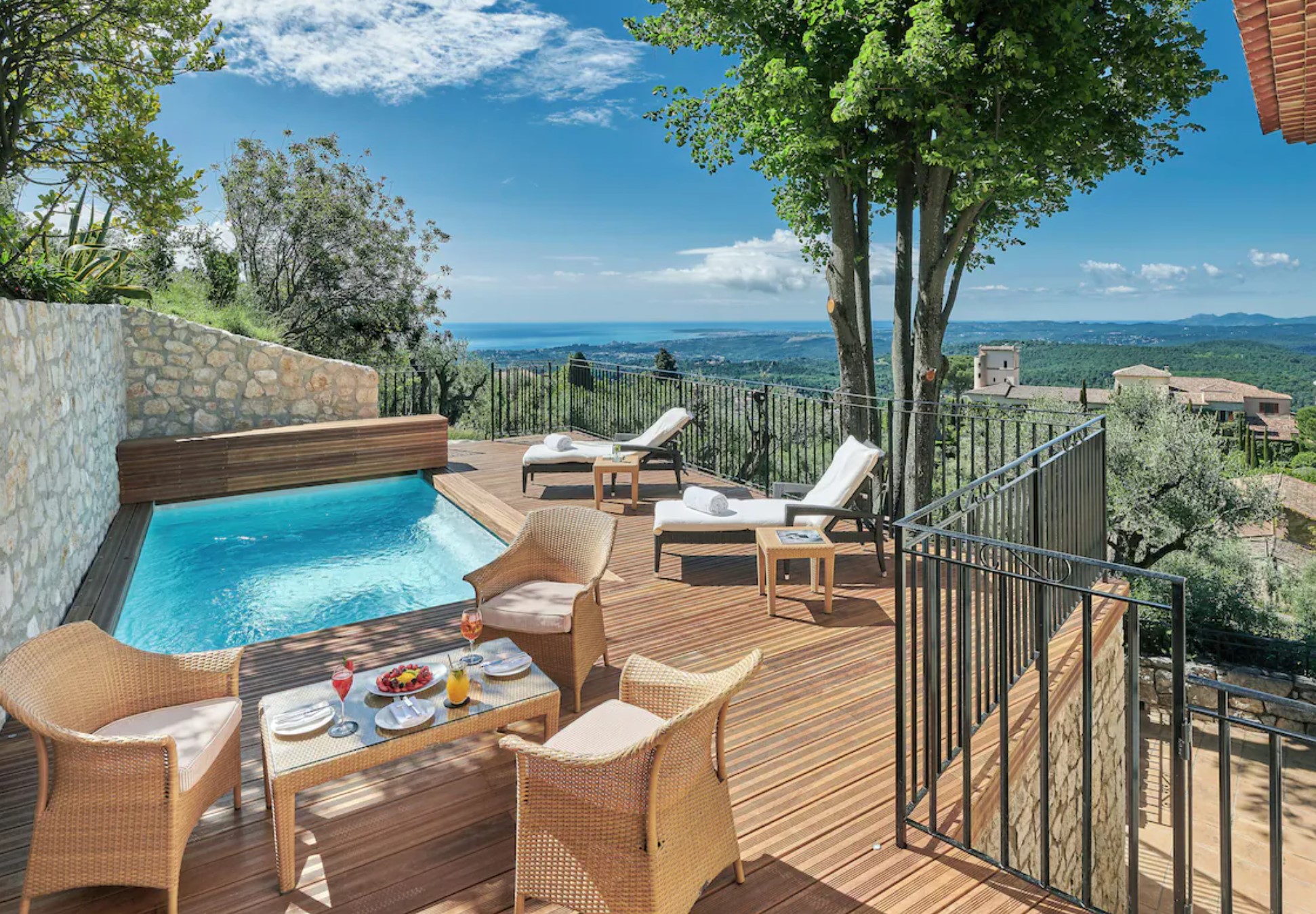 Hotel 5 etolies Château Saint-Martin & Spa alpes maritimes