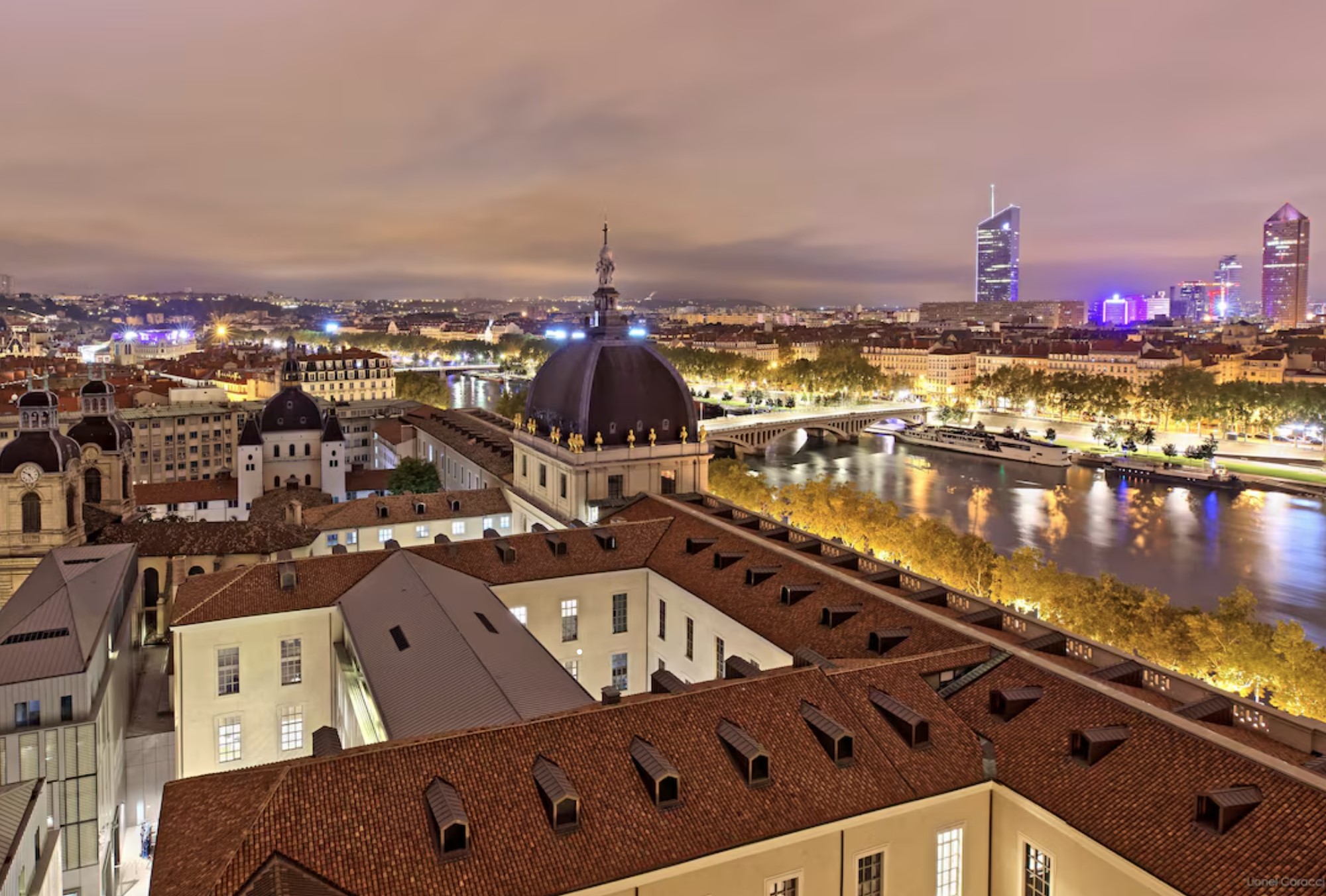 hotel 5 etoiles Sofitel Lyon Bellecour avec spa massage en auvergne rhone alpes