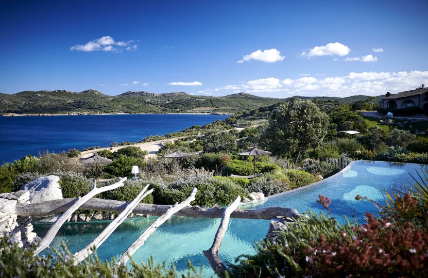 Hôtel U Capu Biancu avec piscine