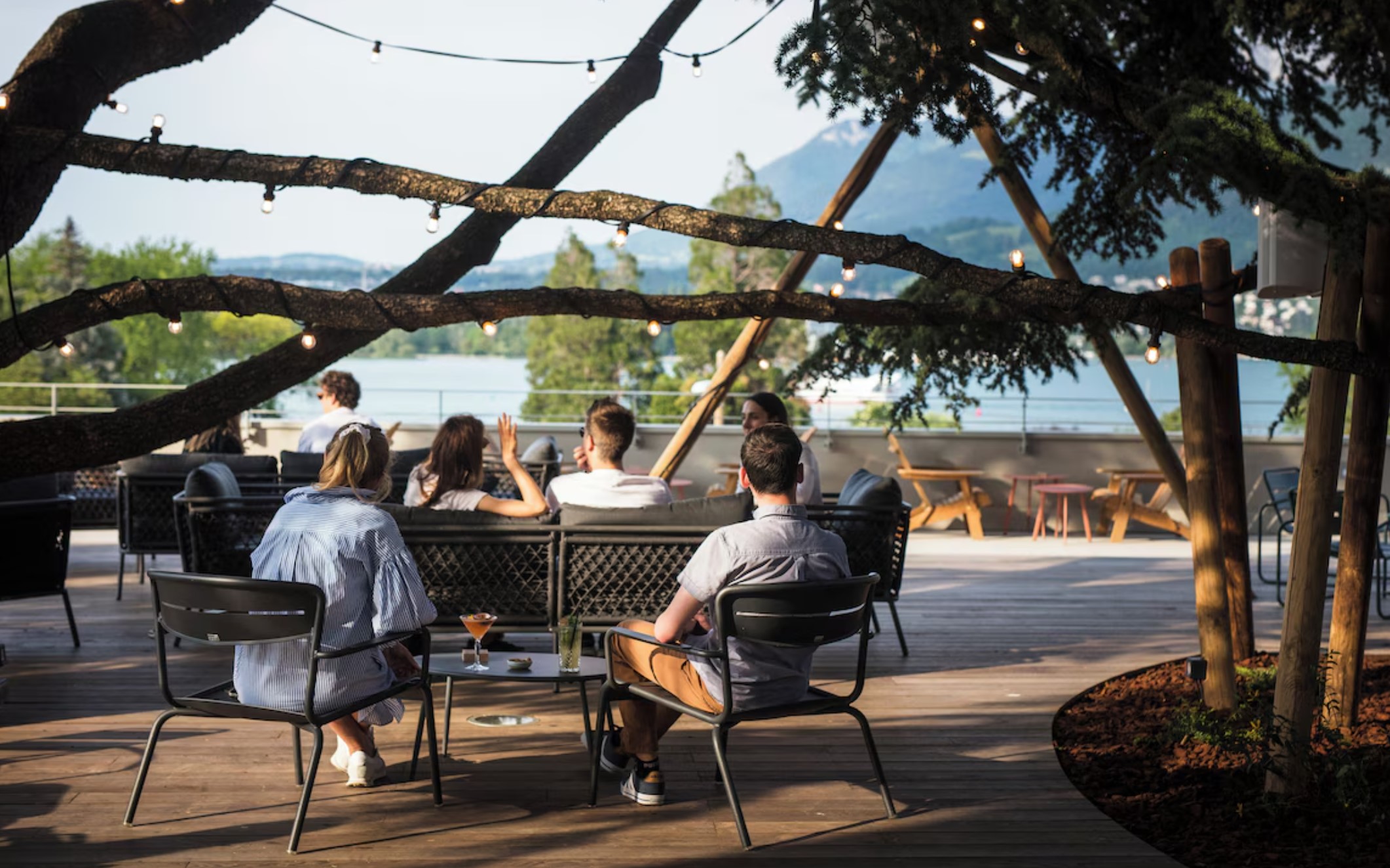 hotel pelican annecy terrasse vue lac