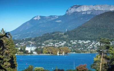 Hôtel Pélican – Annecy : Élégance et Confort au Bord du Lac