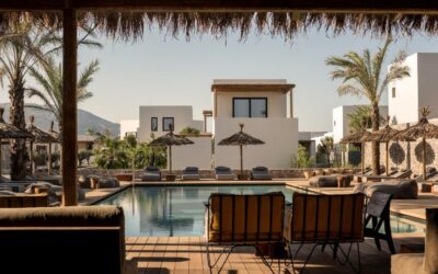 OKU Kos – Luxe décontracté les pieds dans le sable